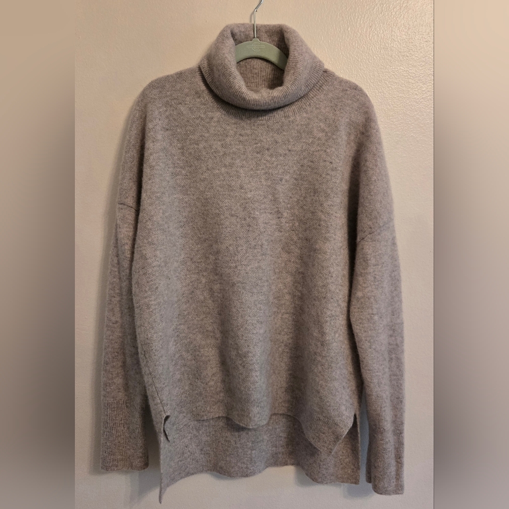 St Tropez West Womens Gray 2 Ply Cashmere Turtleneck High Low Sweater Large
